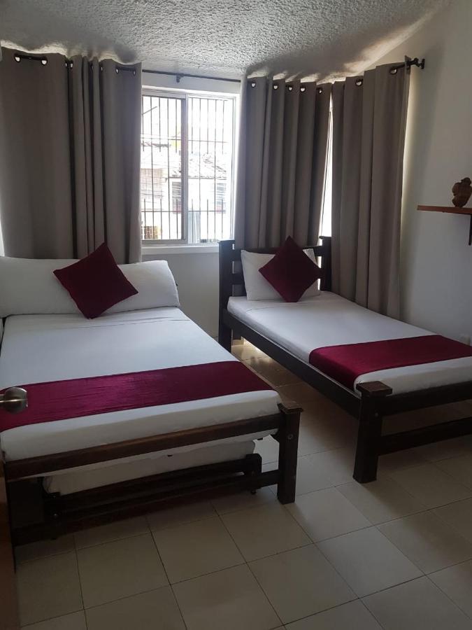Hotel Don Juan Colonial Флоридабланка Екстериор снимка