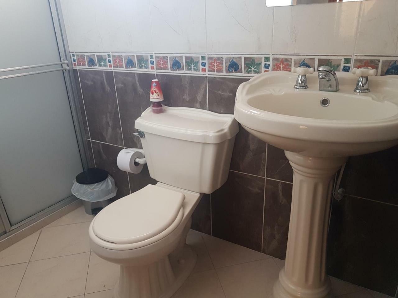 Hotel Don Juan Colonial Флоридабланка Екстериор снимка